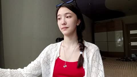 Snapshot of elouisevallian chatting on July 21, 2026, 2:03 am Elara online show from July 21, 2026, 2:03 am