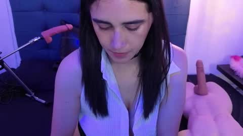 Snapshot of elowen_halley1 chatting on September 29, 2025, 8:13 pm elowen_halley1 online show from September 29, 2025, 8:13 pm