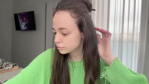 Milana online show from April 8, 2026, 10:15 am