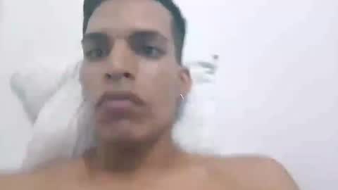 elreyto online show from November 4, 2025, 3:05 am