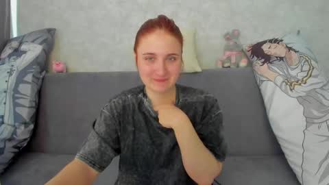 Elsa  online show from May 15, 2026, 2:51 am