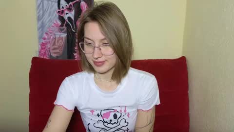 Snapshot of elsaangel chatting on January 10, 2025, 7:35 am elsaangel online show from January 10, 2025, 7:35 am