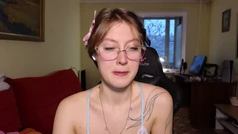 Snapshot of elsaangel chatting on November 18, 2025, 2:17 am elsaangel online show from November 18, 2025, 2:17 am