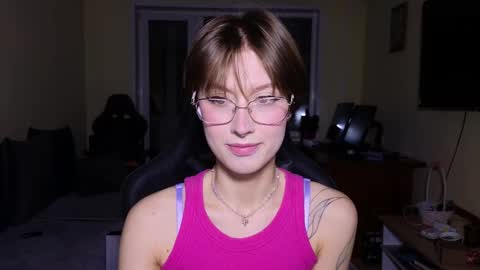 Snapshot of elsaangel chatting on February 22, 2026, 12:47 pm elsaangel online show from February 22, 2026, 12:47 pm