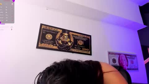 Snapshot of elsalombardi chatting on October 3, 2025, 12:13 pm Elsa online show from October 3, 2025, 12:13 pm