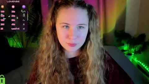 Elsie online show from May 24, 2026, 1:10 am