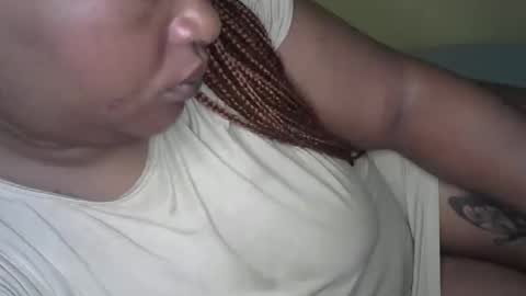 Snapshot of elsie_scott chatting on February 23, 2026, 5:16 am elsie_scott online show from February 23, 2026, 5:16 am