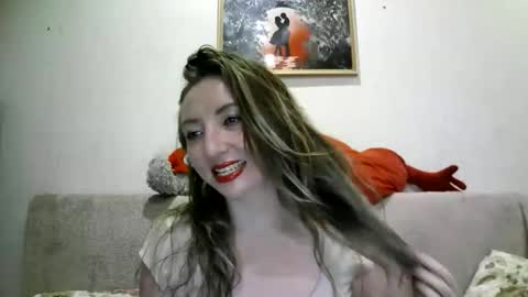 ElvinaSweet online show from September 25, 2025, 1:31 am