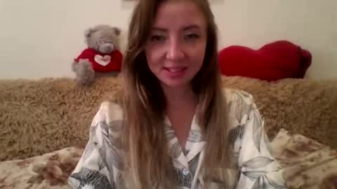 ElvinaSweet online show from October 9, 2025, 7:28 am