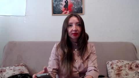 ElvinaSweet online show from May 29, 2026, 6:22 am