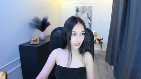 Elvira online show from February 27, 2026, 5:40 am