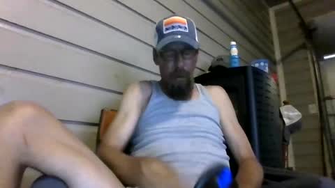 Snapshot of elwooood7 chatting on July 11, 2026, 11:13 am elwooood7 online show from July 11, 2026, 11:13 am
