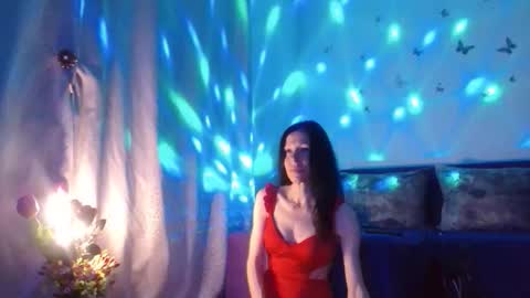 Snapshot of elysasun chatting on April 28, 2026, 7:52 pm Elisa online show from April 28, 2026, 7:52 pm