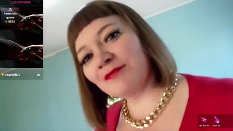 elza1981 online show from May 22, 2026, 8:21 am