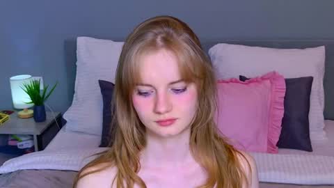 Chloyka online show from April 16, 2026, 10:01 pm