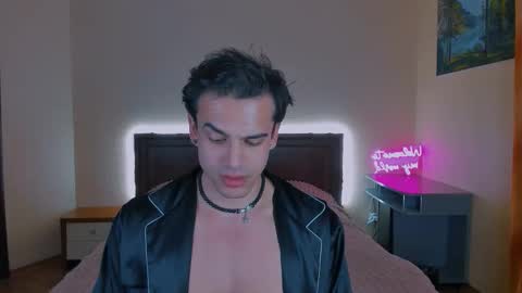 elza_rose online show from March 24, 2026, 9:09 pm