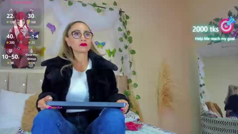 Snapshot of ema_garciaa chatting on March 8, 2025, 2:30 pm ema garcia  online show from March 8, 2025, 2:30 pm