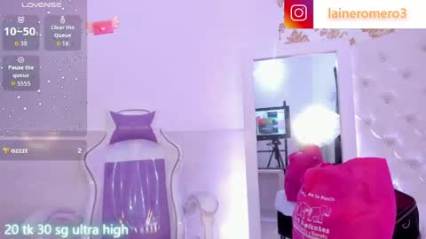 Snapshot of ema_lambert chatting on May 22, 2026, 11:27 am Ema Lambert online show from May 22, 2026, 11:27 am