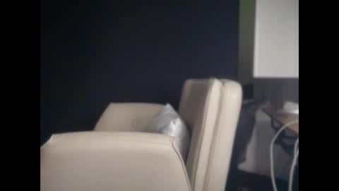 Ema Love online show from December 3, 2025, 3:25 am