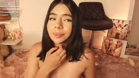 ema_parkerr online show from April 6, 2026, 4:46 am