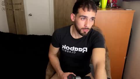 Snapshot of emanuell___ chatting on June 10, 2026, 12:55 am emanuell___ online show from June 10, 2026, 12:55 am