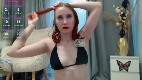 Snapshot of emberluna_ chatting on March 1, 2026, 6:26 am Ember online show from March 1, 2026, 6:26 am