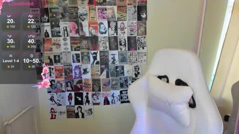 Snapshot of embervexen chatting on February 28, 2026, 11:22 am Ember online show from February 28, 2026, 11:22 am