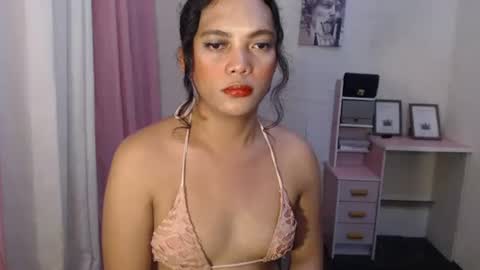 Snapshot of embodiment_sex chatting on February 23, 2026, 6:44 am Venice online show from February 23, 2026, 6:44 am