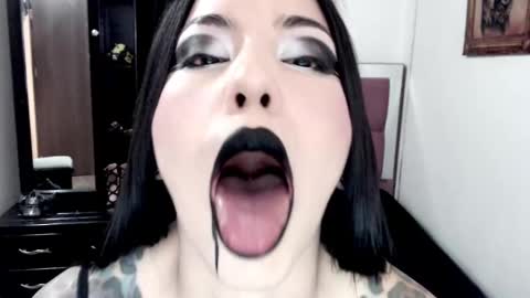 Emerald Black online show from September 11, 2025, 7:08 am