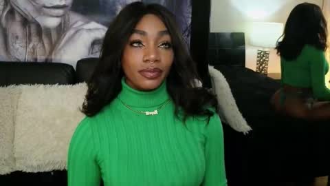 anyelii  online show from September 12, 2025, 9:20 am