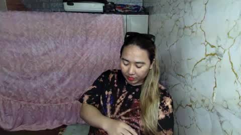 Snapshot of emely_slutxxx chatting on July 18, 2026, 11:14 am Emely online show from July 18, 2026, 11:14 am