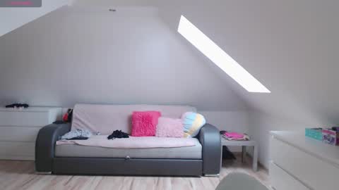 just me online show from January 11, 2026, 11:04 am