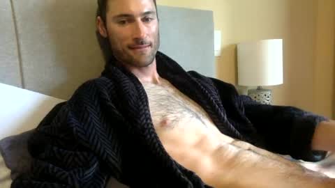 Snapshot of emerald_skyz chatting on June 13, 2026, 2:09 am Irish Cream online show from June 13, 2026, 2:09 am