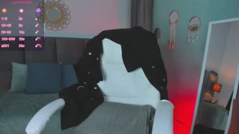 Snapshot of emeralda_co chatting on March 14, 2026, 1:49 pm Esmeralda online show from March 14, 2026, 1:49 pm