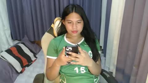 Snapshot of emere_kai_24xxx chatting on June 11, 2026, 3:48 am Chelle dont forget to folloe me and thumps up online show from June 11, 2026, 3:48 am