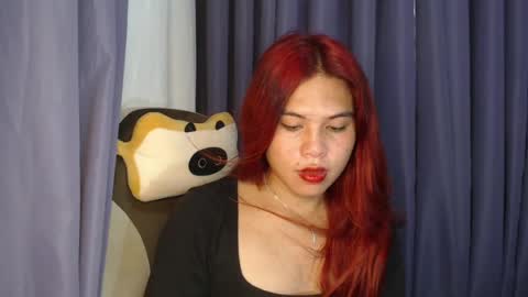 Snapshot of emere_kai_24xxx chatting on July 5, 2026, 4:19 am Chelle dont forget to folloe me and thumps up online show from July 5, 2026, 4:19 am