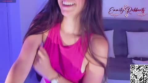 Snapshot of emi_roberts chatting on July 5, 2026, 10:50 pm Emmily Roberts online show from July 5, 2026, 10:50 pm