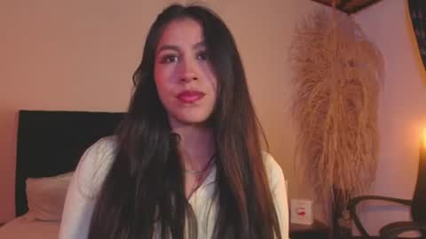 Snapshot of emigomez_ chatting on July 5, 2026, 3:45 am Emilia Gomez online show from July 5, 2026, 3:45 am