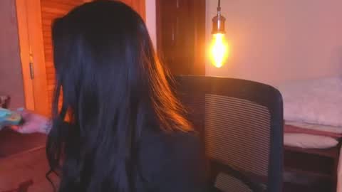 Snapshot of emigomez_ chatting on July 10, 2026, 3:44 am Emilia Gomez online show from July 10, 2026, 3:44 am