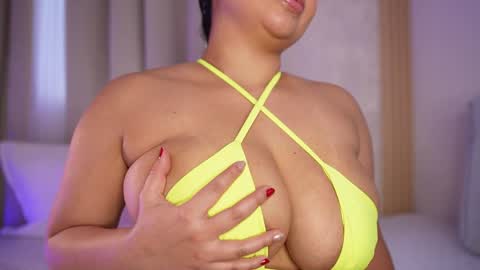    online show from December 5, 2024, 9:39 pm