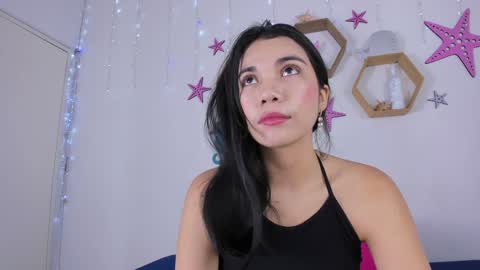 Snapshot of emiily_parkerr chatting on December 21, 2024, 3:14 am Emily online show from December 21, 2024, 3:14 am