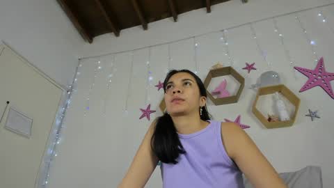 Snapshot of emiily_parkerr chatting on February 6, 2025, 3:06 am Emily online show from February 6, 2025, 3:06 am