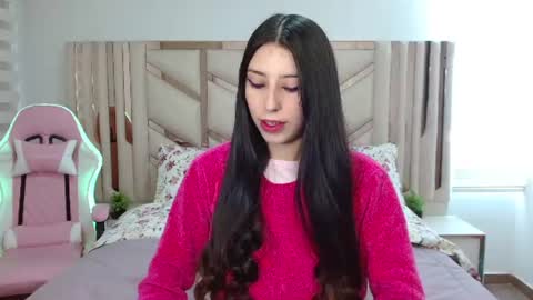 Emilee online show from July 22, 2026, 1:14 pm