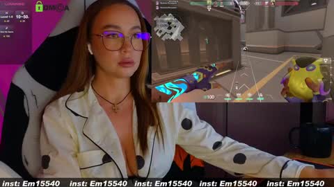 Snapshot of emili1_bc chatting on January 31, 2025, 2:07 pm Emili online show from January 31, 2025, 2:07 pm