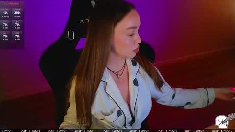 Emili online show from March 18, 2026, 11:57 am