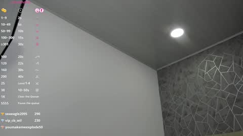 Snapshot of emili_lenus chatting on February 7, 2025, 2:26 pm Emili Lenus online show from February 7, 2025, 2:26 pm
