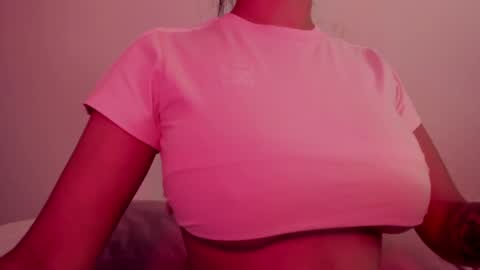 Snapshot of emilia_ghendle chatting on January 23, 2025, 3:26 am Emilia Big Boobs online show from January 23, 2025, 3:26 am