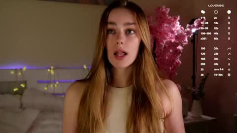 Tessa online show from April 18, 2026, 1:15 pm