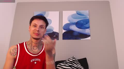 Snapshot of emilio_wolf chatting on January 15, 2025, 10:38 am EMILIO online show from January 15, 2025, 10:38 am