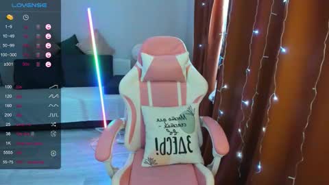 Emiliya online show from February 4, 2026, 6:41 am